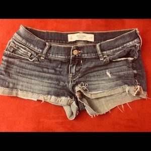 Abercrombie & Fitch denim short shorts